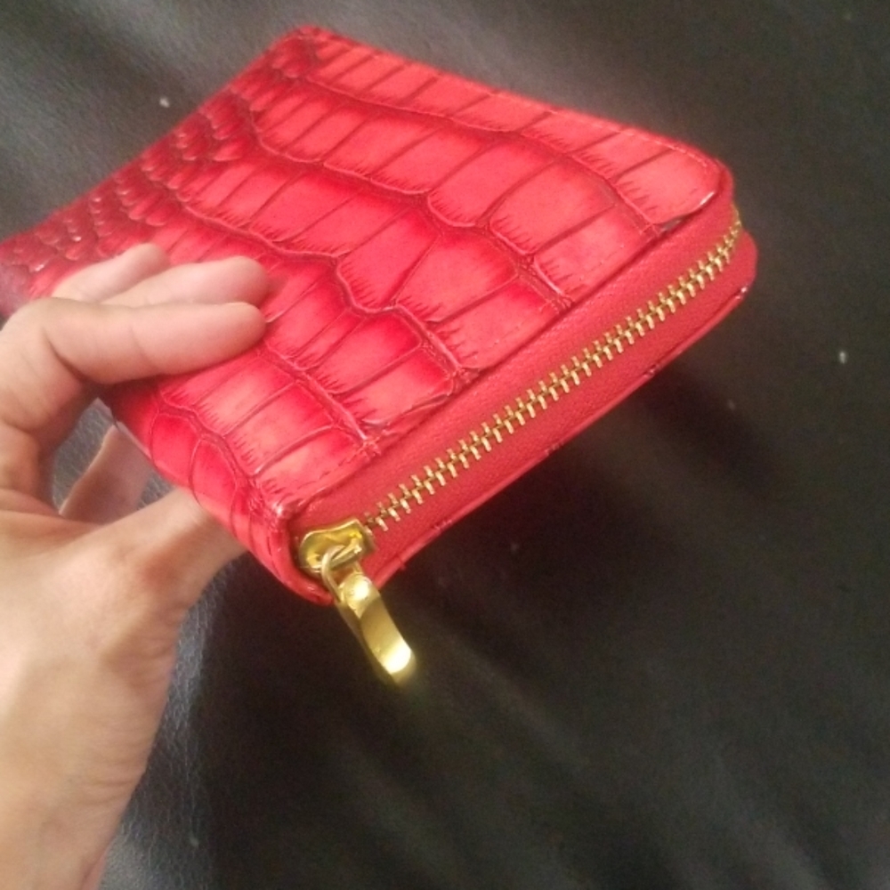 Purse - Picture 3 of 3